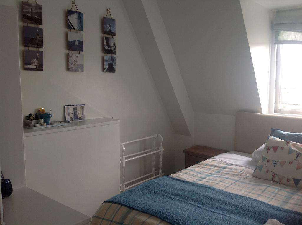 Cambridge House Bed & Breakfast Torpoint Eksteriør billede