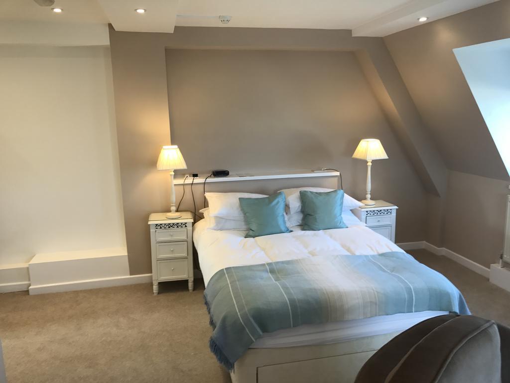 Cambridge House Bed & Breakfast Torpoint Eksteriør billede